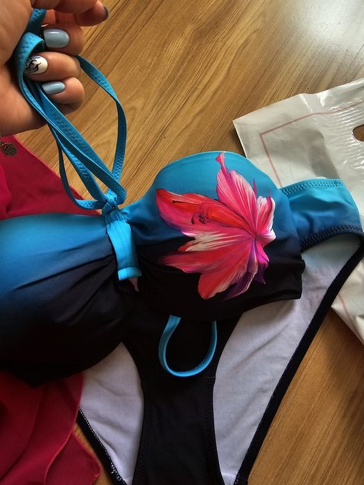 Продам купальник Tribuna, размер 75C