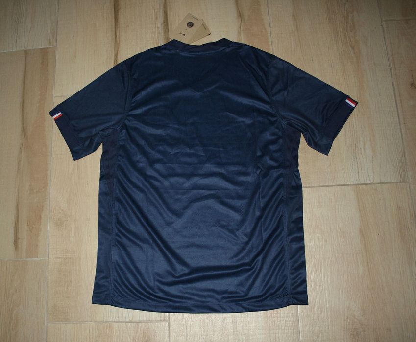 Футболни екипи - Real Madrid, Barcelona, Arsenal, Inter, Milan, PSG