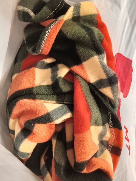 Продается плед тонкий