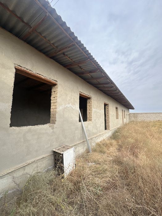 Xovli sotiladi manzil Qarshi shahar Yangi shoyhuja metallom baza yonid