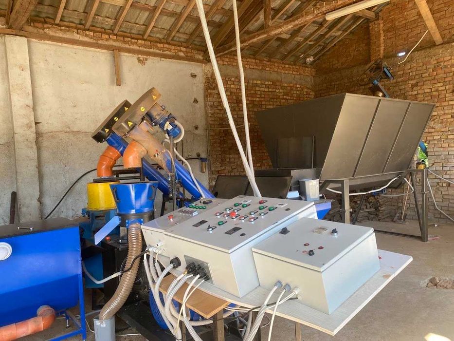 Продава се автоматизирана линия за производство на дървесни пелети