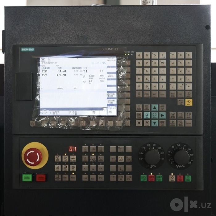 Токарный станок cnc CK6150×1000