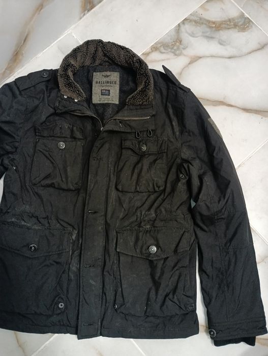 Hallinger яке XL - 9 €
