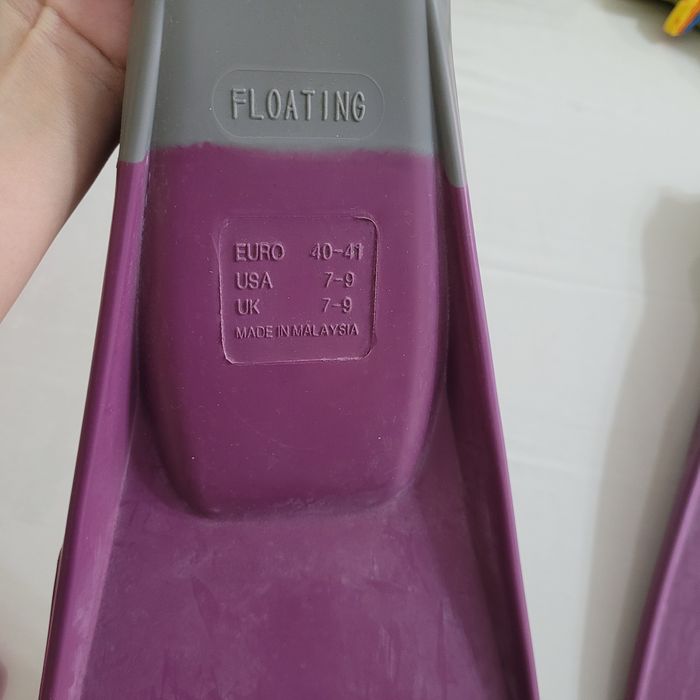 Продам ласты для плавания