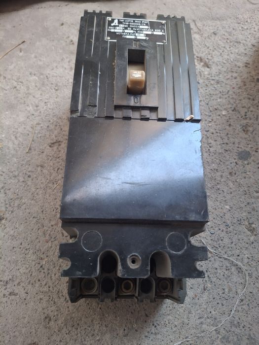 Продам Автомат 160А разные