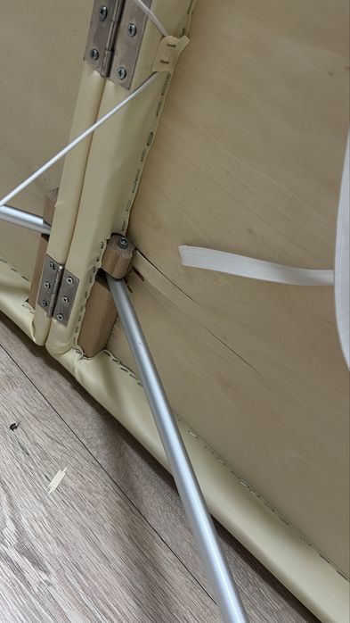 Кушетка б/у с дефектом