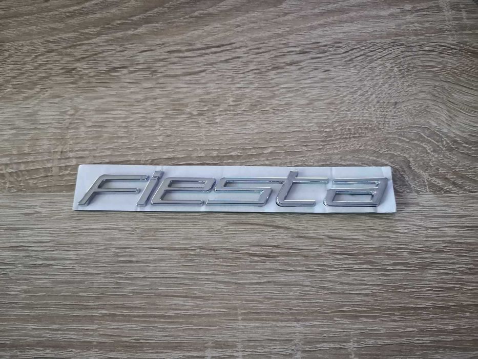 Емблема Ford Fiesta MK 8 нов стил