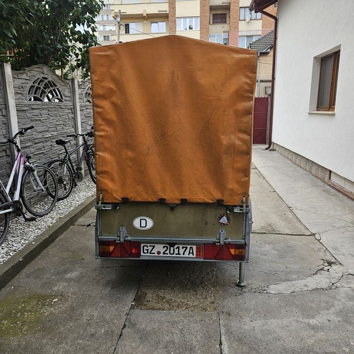Remorca cu prelata 750kg