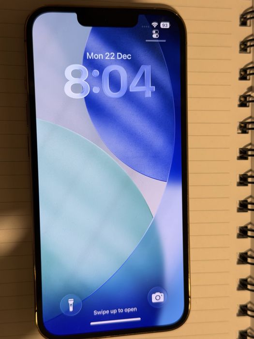 Iphone 13 pro - перфектен