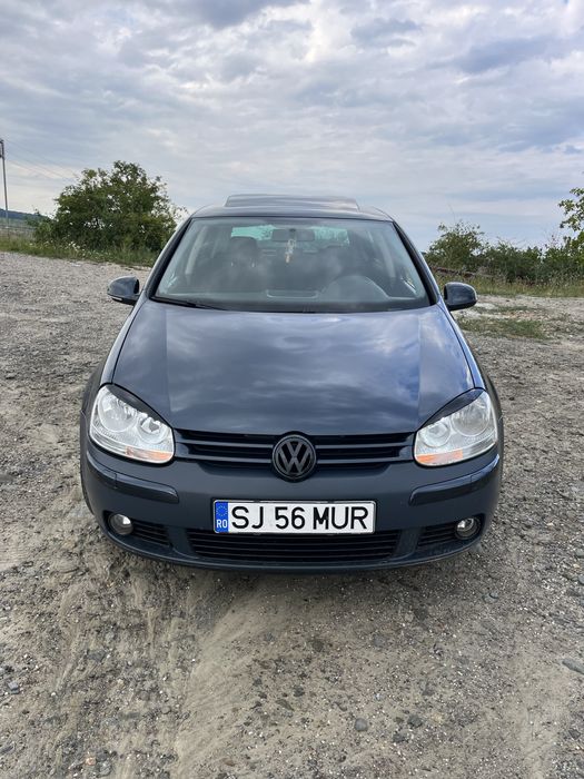 Vând Golf 5 1.9tdi 2007