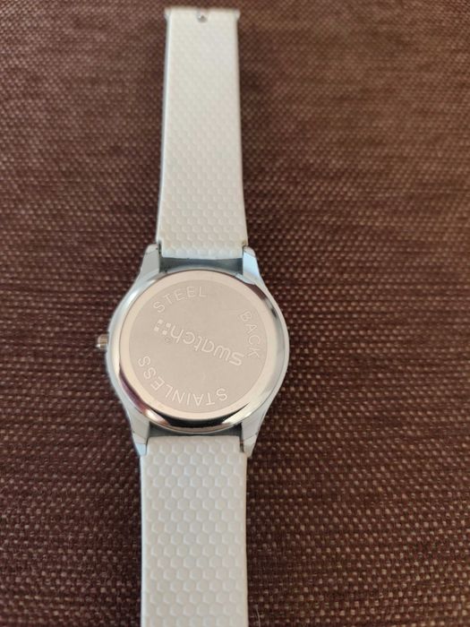 Дамски часовник Swatch