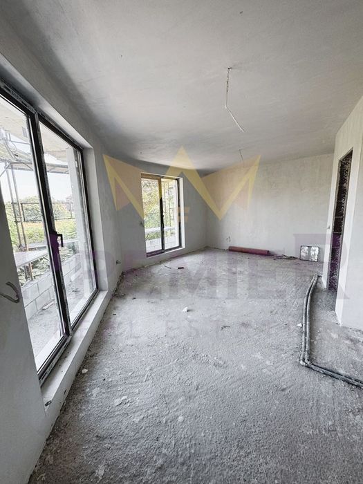 Продава се Двустаен апартамент в София, Банишора - 73 кв.м за 2500 €/кв.м - Снимка #2