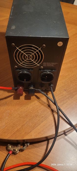 Sursa UPS neintreruptibila cu unda sinusoidala pura pentru centrale termice Well 800VA, 480W, 12VDC