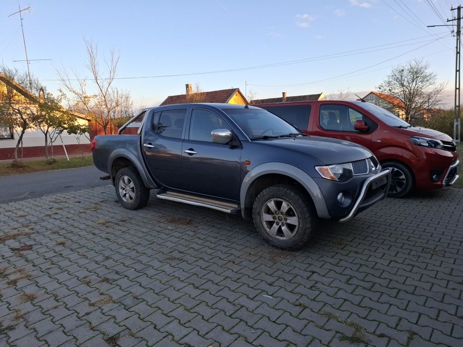 Vând mitsubishi l200 stare buna
