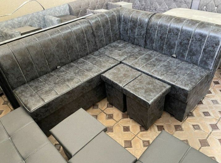 Кухонный уголок ва Диван