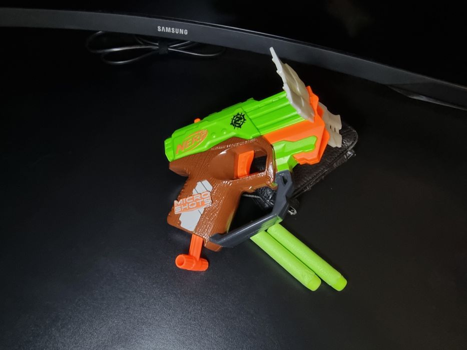 Продам Nerf mini 2 шт.