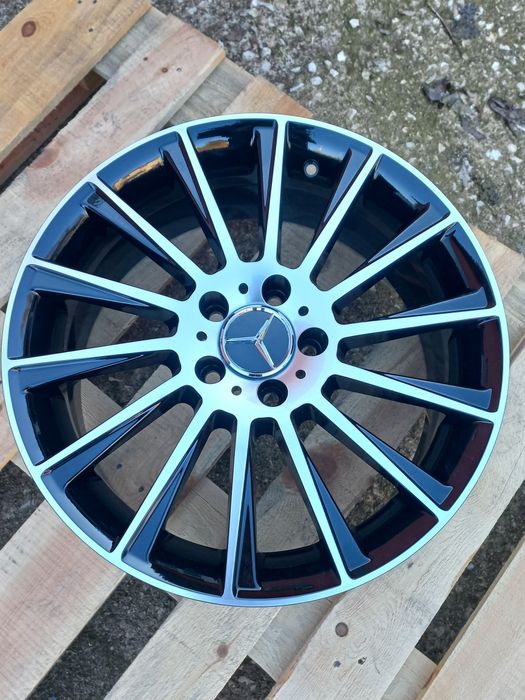 18"Мерцедес ///AMG 7.5ж ет35 A B C CLA GLA GLB Black Polish