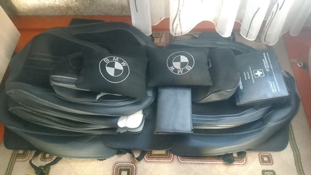 Продам домкрат и чехлы