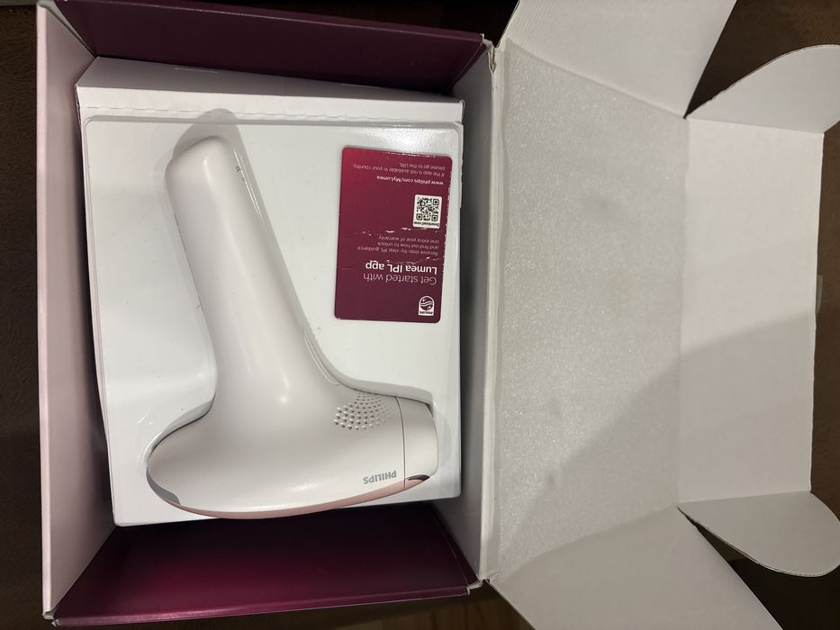 Фотоепилатор Philips Lumea Advanced