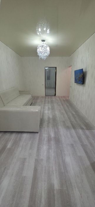 Срочно Продаётся квартира массив ялонгач мадания институт 2-комн 52м2