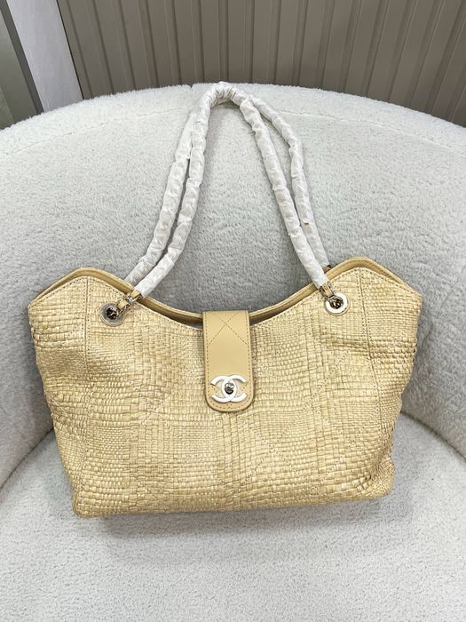 Chanel Cabas, Raphia tressé & métal