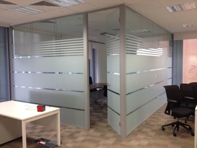 Тонировка Оракал туманка рекламный наклейка