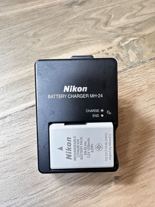 Nikon D5600 с два обектива и пълен комплект аксесоари