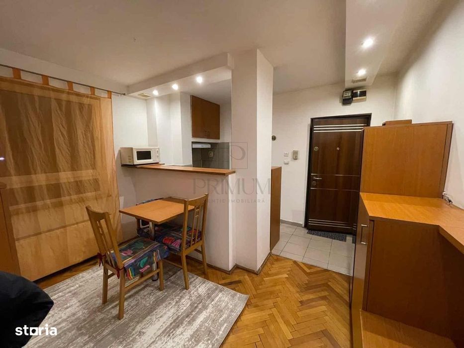 CENTRAL - AP. 1 CAMERA - mobilat, utilat + LIFT — fotografia 1