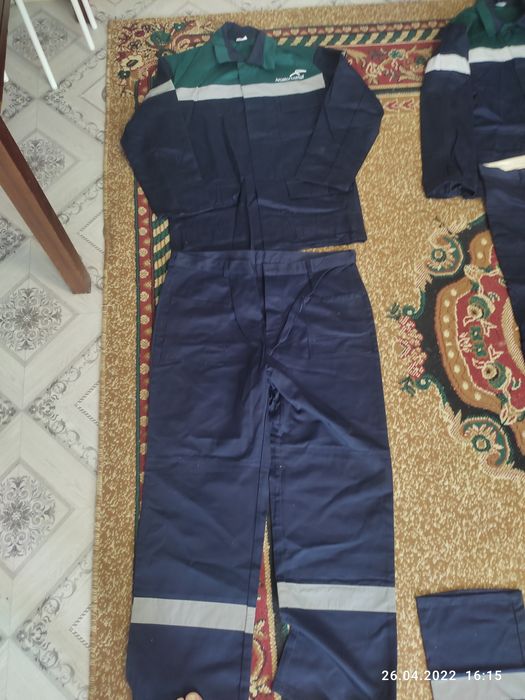 Спецодежда новая хорошего качества