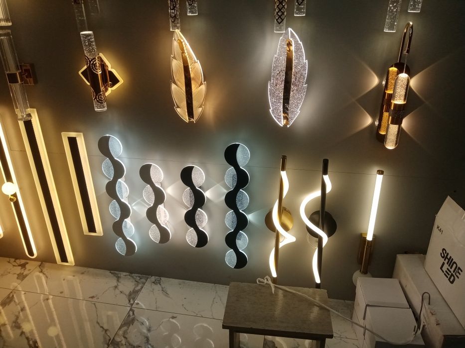 Ustanovka lyustra svitilniki galagen bra asvishenya vizv yest