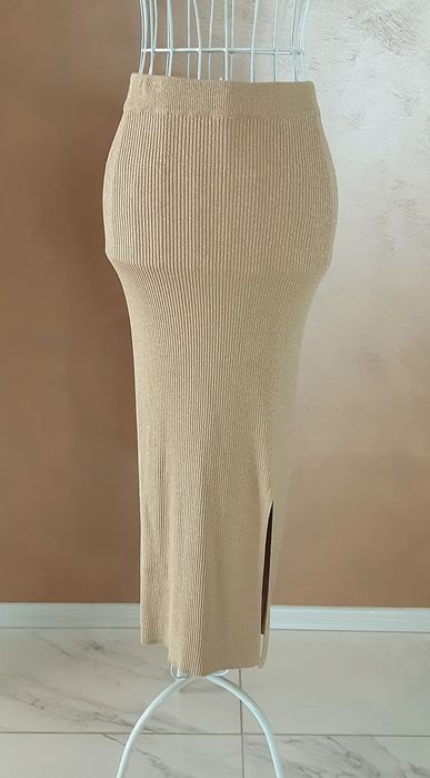 Златиста пола "Zara"