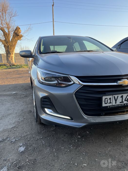 Продам свой Onix Premier 2 TURBO