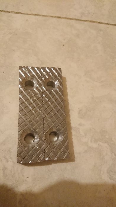 Челюсти за менгеме изработка