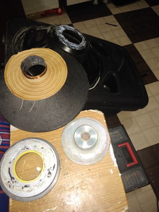 Reparatii-service, rebobinare difuzoare, subwoofere JBL,Sony,Pioneer