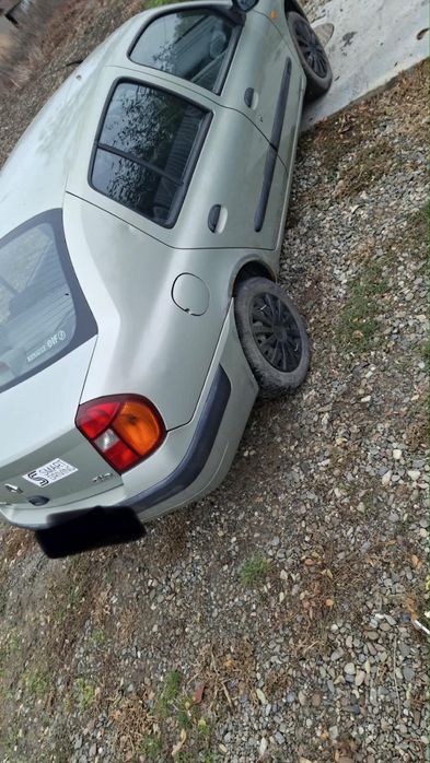 RENAULT Clio 2002 — imagine 3