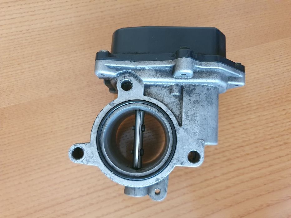 Дроселова клапа Audi VW Skoda Seat дросел меко гасене Valeo