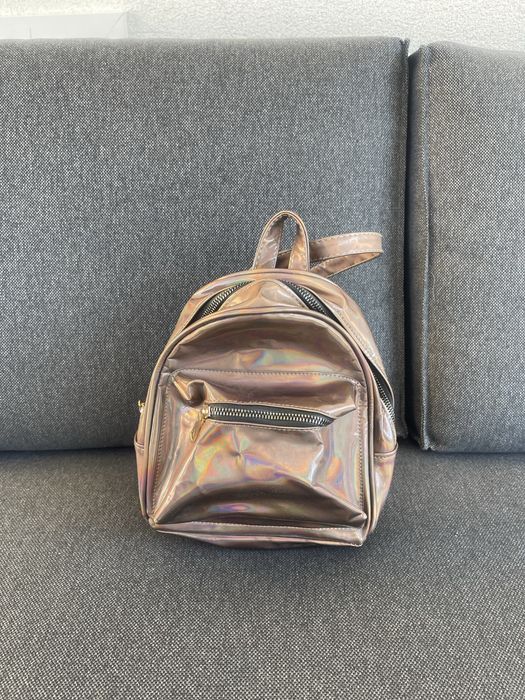 Дамски чанти по 5 лева