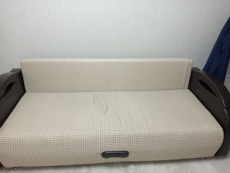 Продам диван раскладной