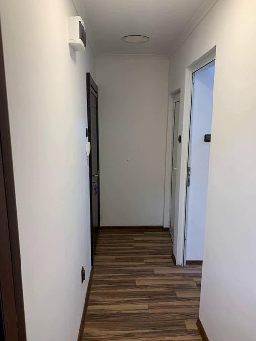 Дава се под наем Четиристаен апартамент в София, Център - 100 кв.м за 900 € - Снимка #8