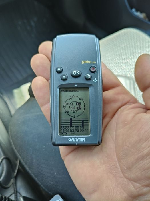 Garmin Geko 301 Garmin Geko 301 GPS Stare Buna Estetic și