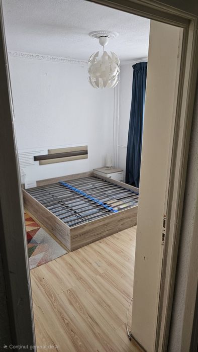 De vânzare apartament  4 camere