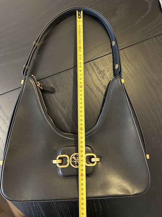 Кожена чанта GUESS