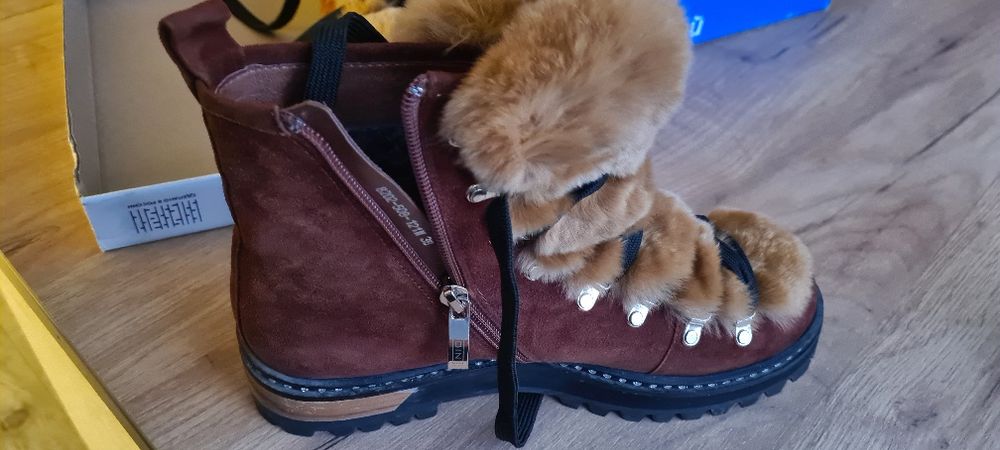 Продам ботинки зима