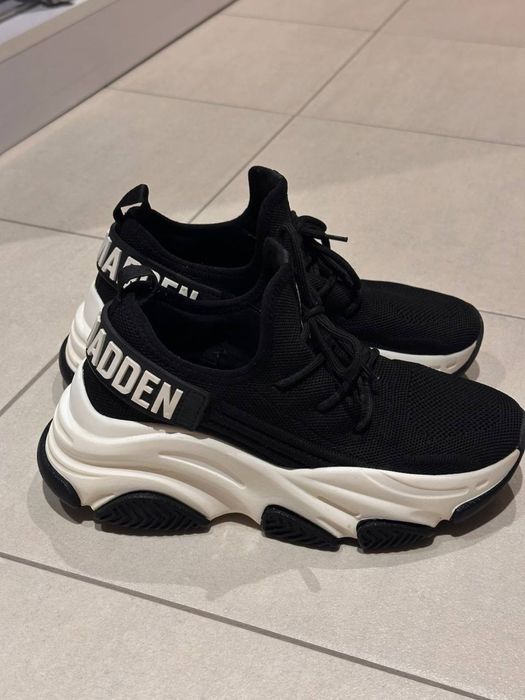 Кроссовки оригинал