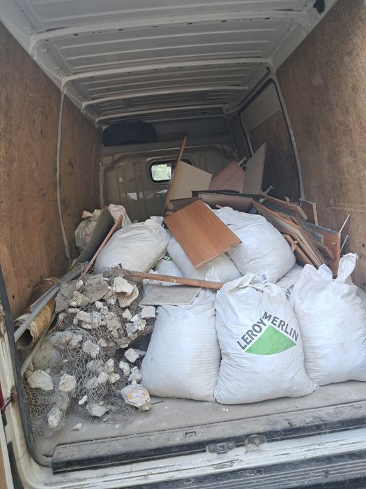 Debarasări Curaț Transport Moloz Mobilă Gunoi Etc