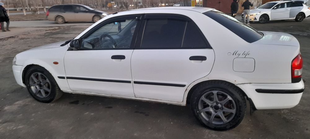 Продам Мазда 323