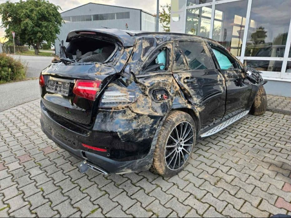 Мерцедес GLC 350 дизел!