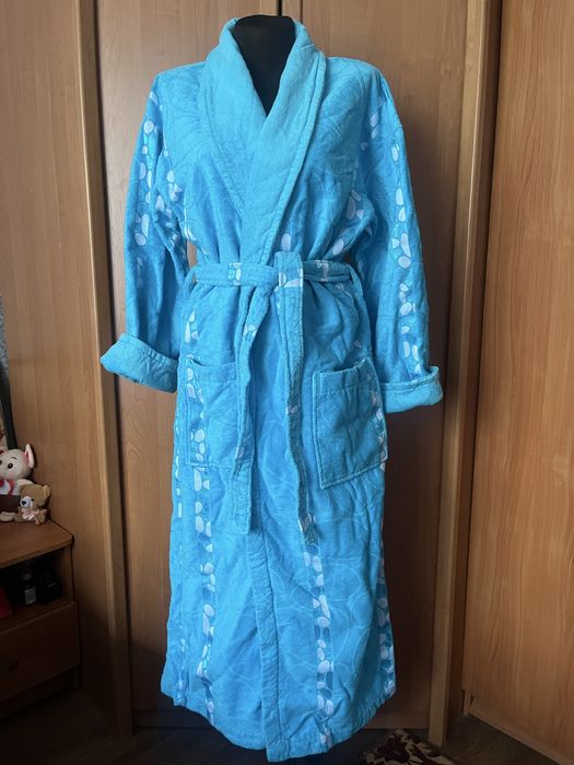 Махровый женский халат