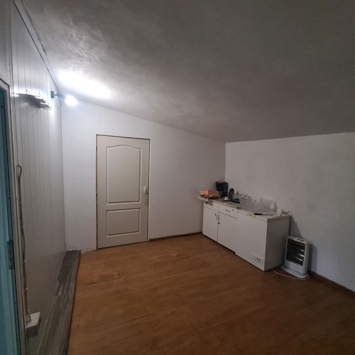 Spațiu comercial com.Grumazesti // Accept variante auto