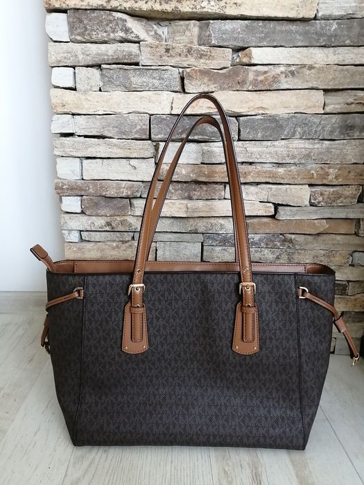 Дамски чанти MICHAEL Michael Kors (голяма и малка)